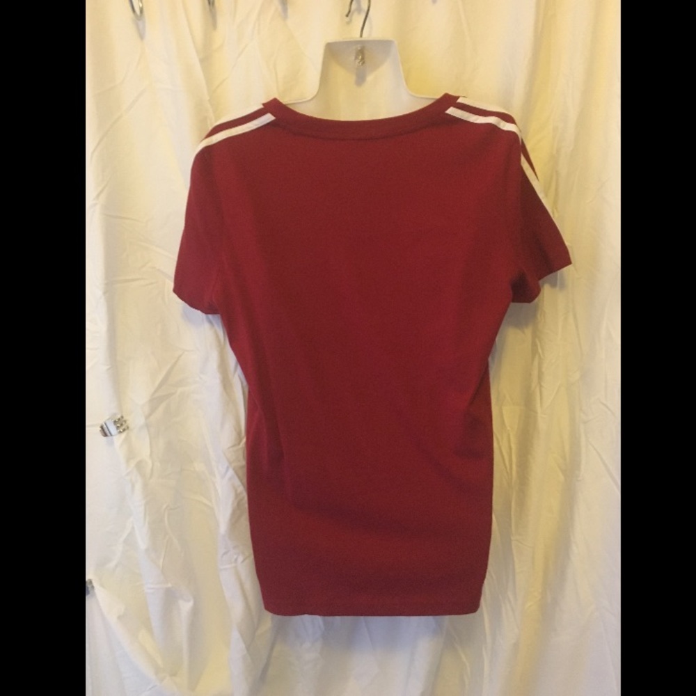 t-shirt - Picture 2 of 3